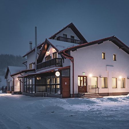 Hotel Rabbit Bran Moieciu de Jos Buitenkant foto