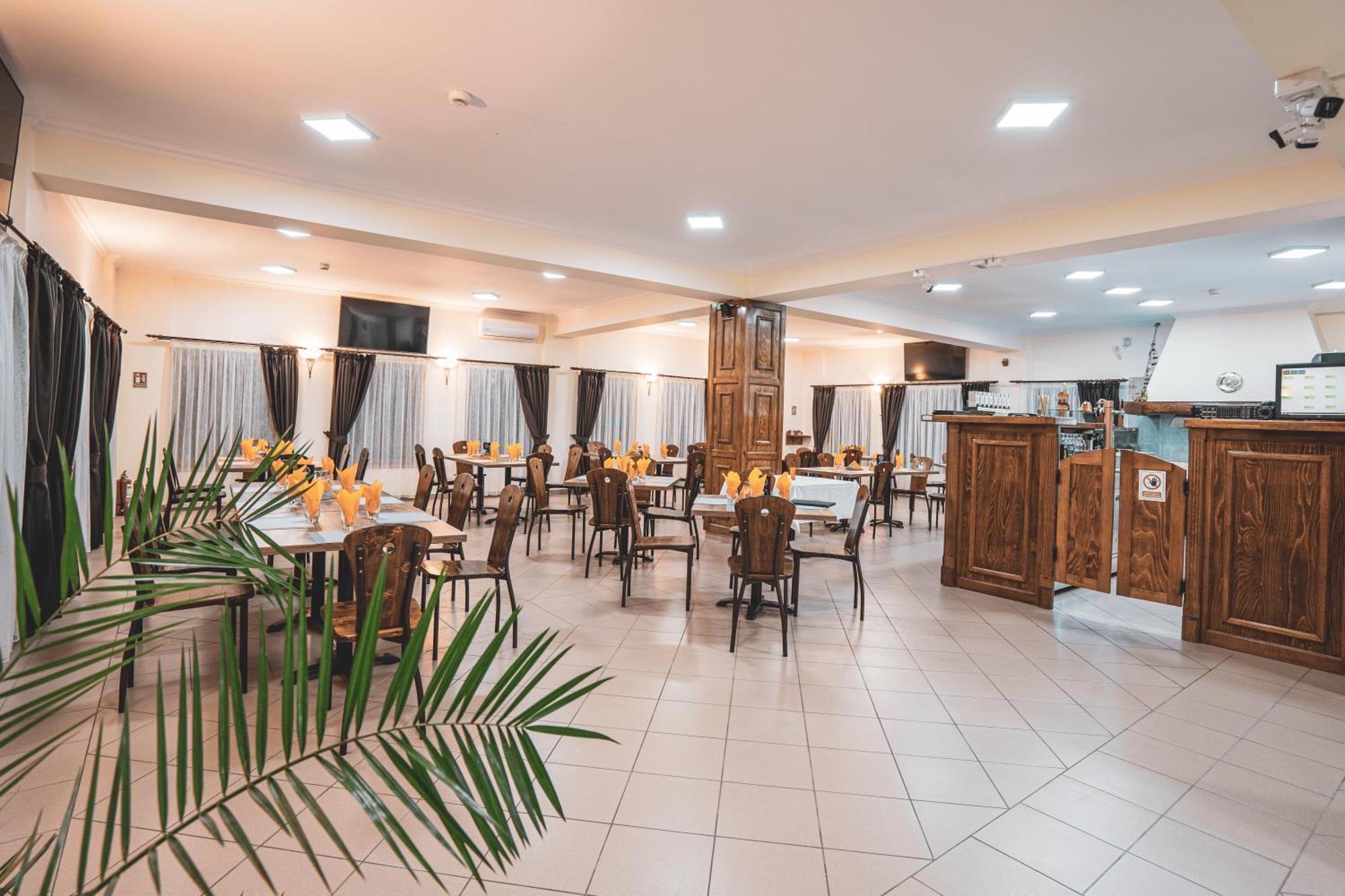 Hotel Rabbit Bran Moieciu de Jos Buitenkant foto