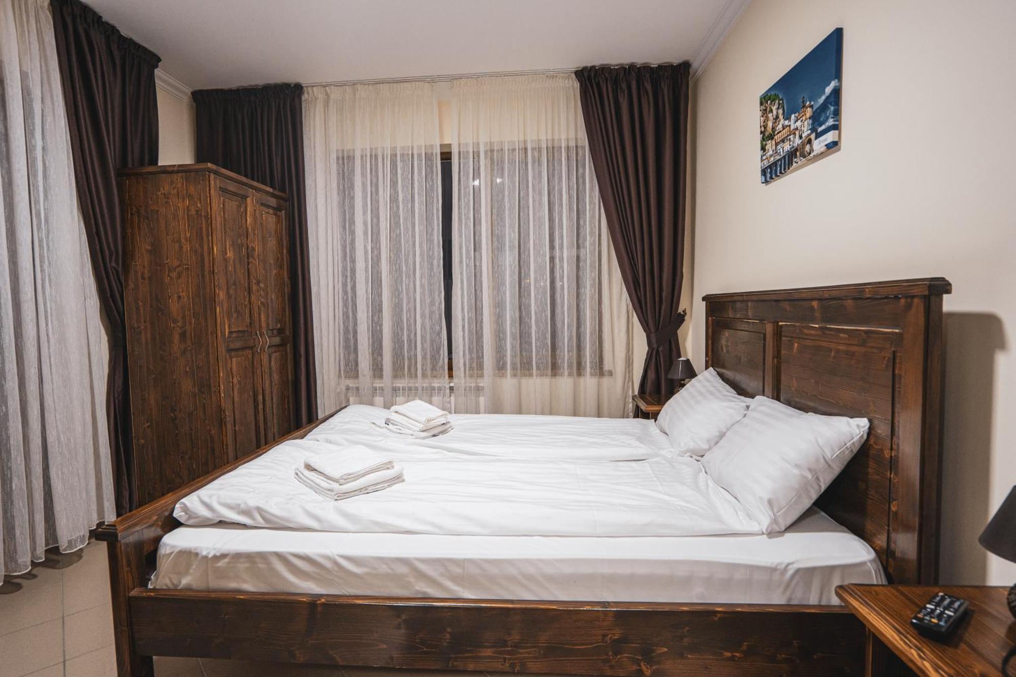 Hotel Rabbit Bran Moieciu de Jos Buitenkant foto